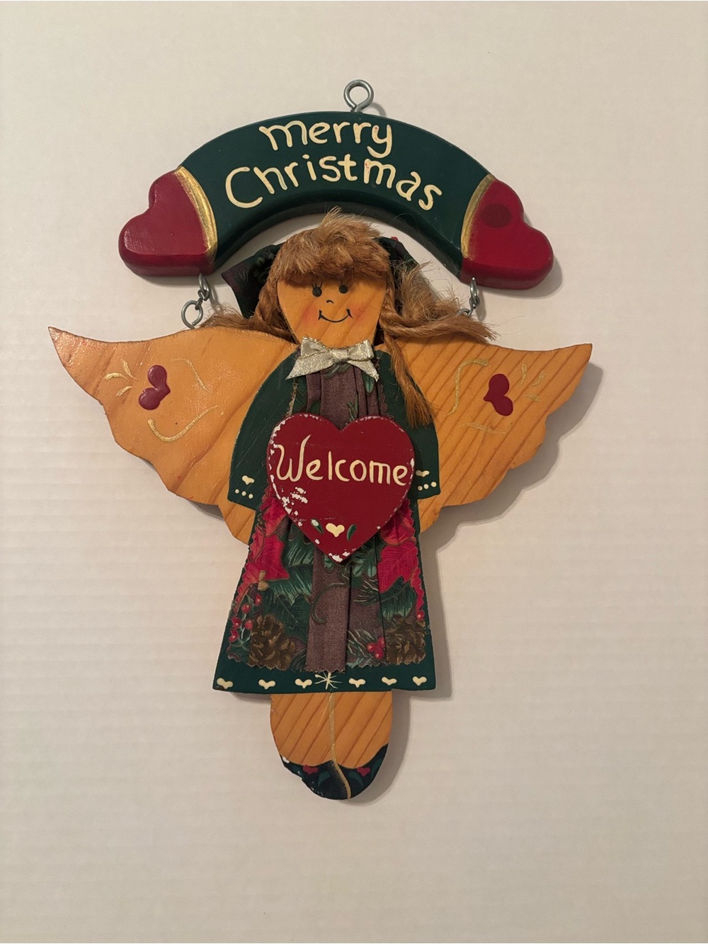 Vintage Merry Christmas Angel Welcome Wall Hanging - Green & Red